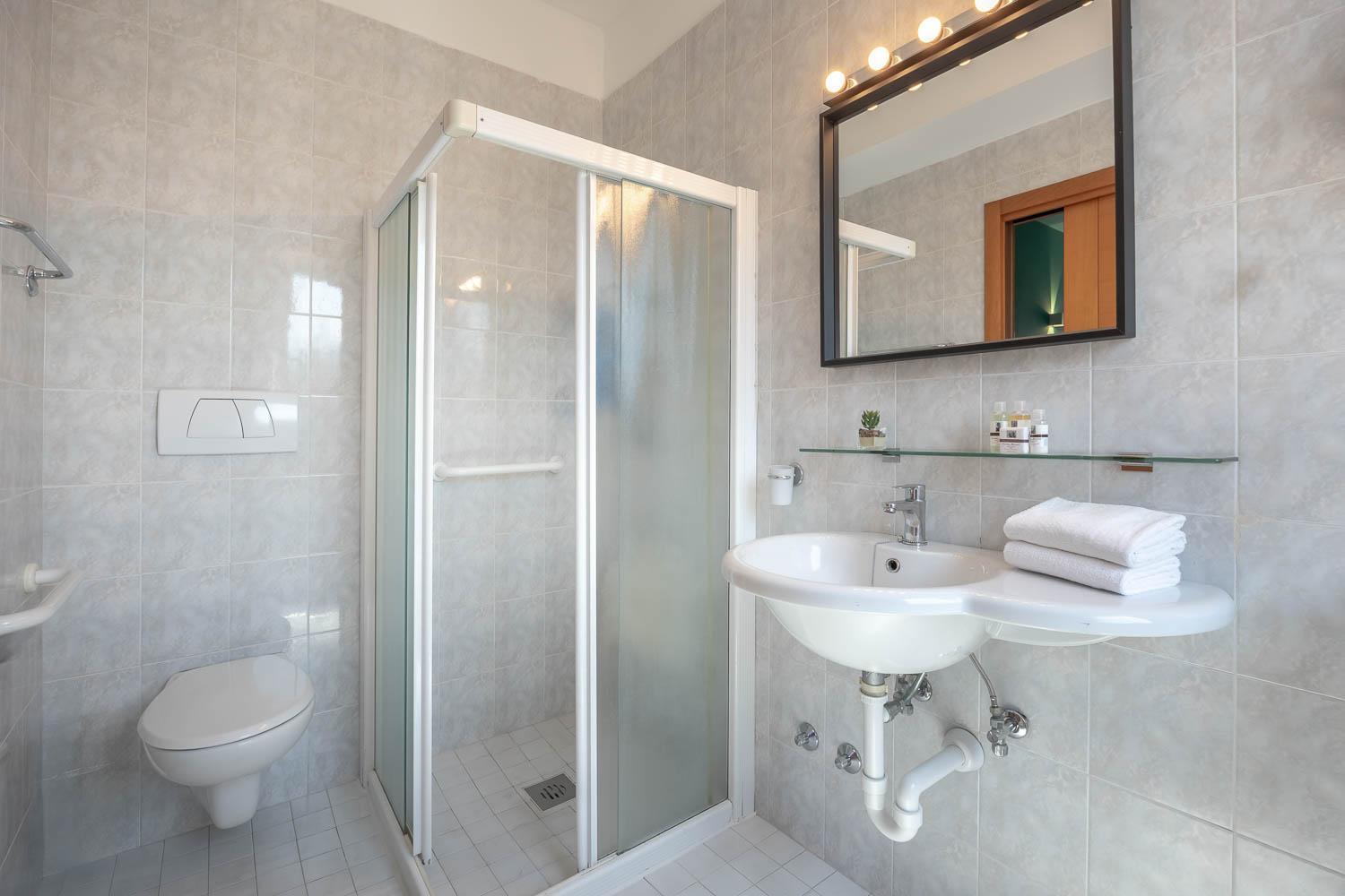 Standard Family Room,1672601391:JPEG